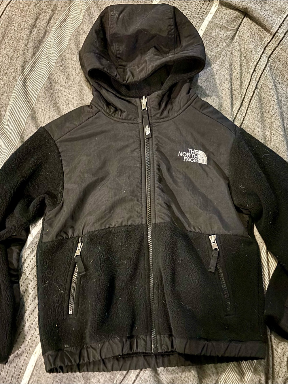 The North Face Kids' Black Denali Hooded Jacket size 6